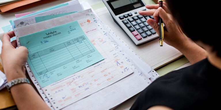 Too Busy to Manage Your Books? Here’s How to Keep It Smooth
